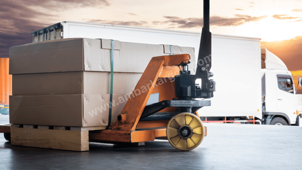 Pazarlar Paletli Yük Taşıma